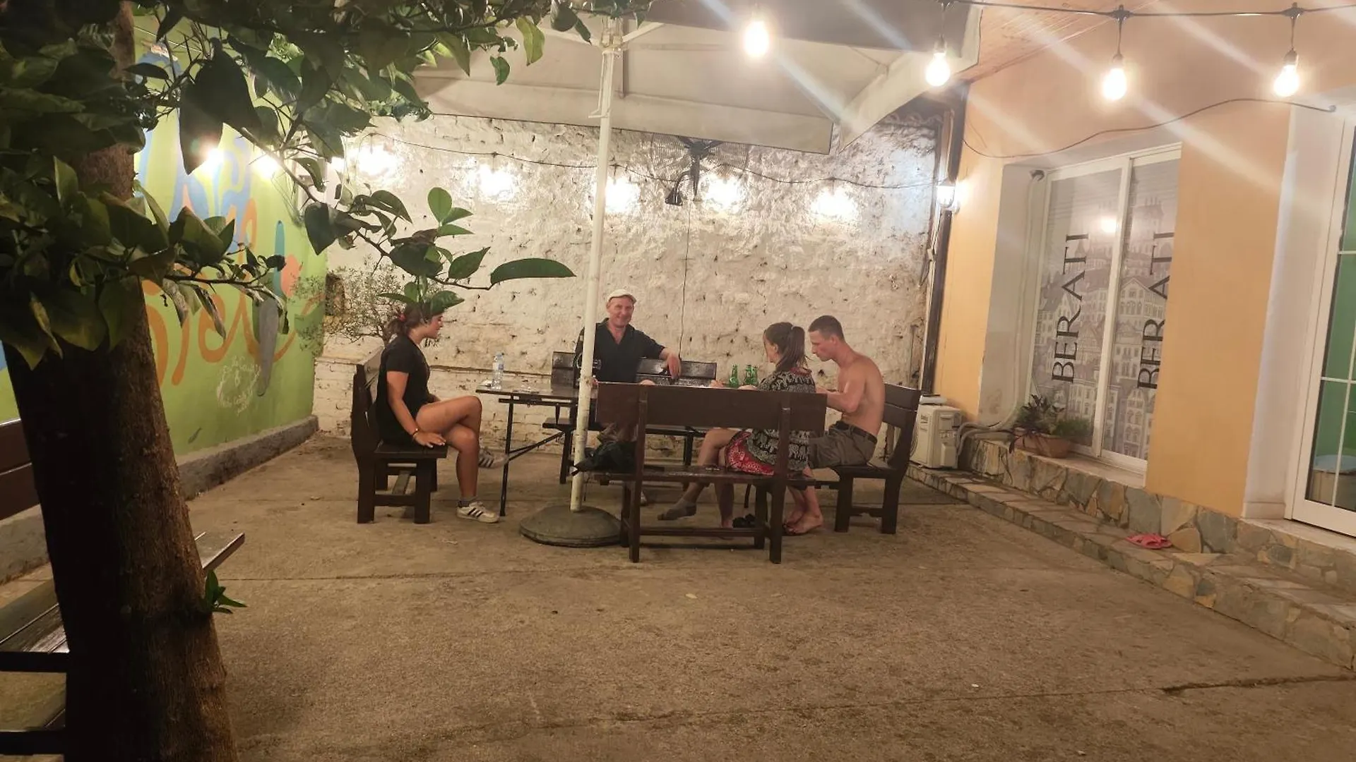 旅馆 地拉那 D1旅舍旅舍