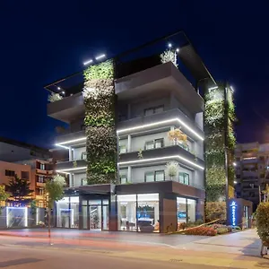 Hotel Moncafe Boutique &
